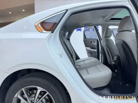 2023 Kia K3 15