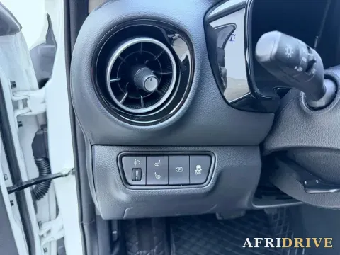 2023 Kia K3 6