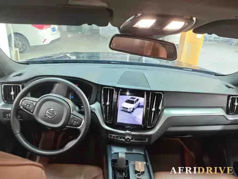 2022 Volvo XC60 3