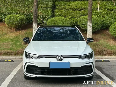 2021 Volkswagen Golf 3