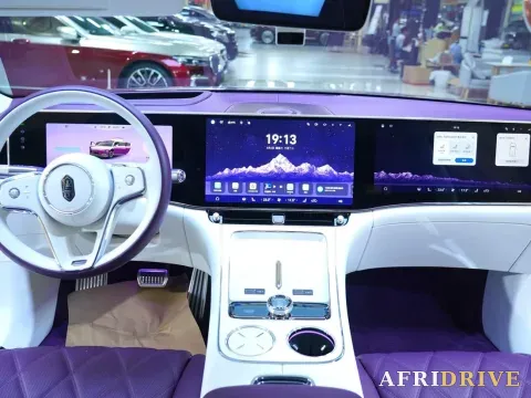 2025 MAEXTRO S800 3