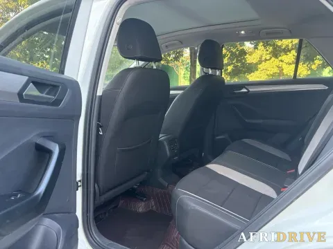2019 Volkswagen T-Roc 6