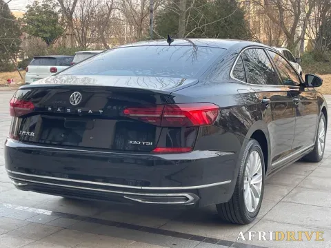 2019 Volvo V40 4