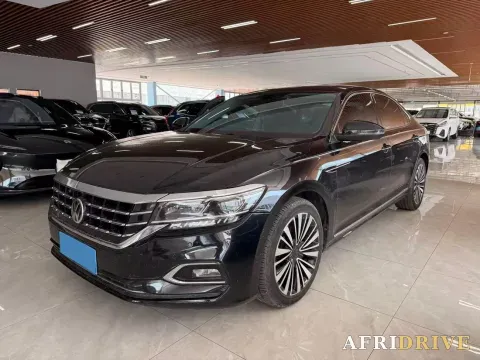 2019 Volvo V40