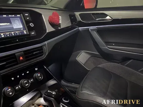 2019 Renault Koleos 4
