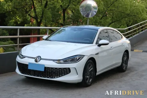 2024 Volkswagen Lamando
