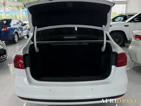 2019 Volkswagen Bora 8