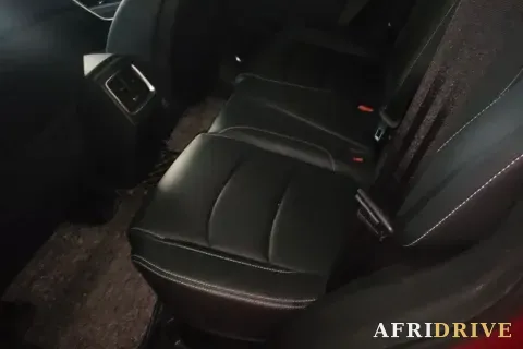 2020 Geely Azkarra 7