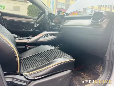 2019 Geely Coolray 4
