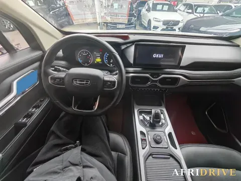 2020 Geely Okavango 4