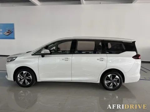 2023 GAC Trumpchi M6 4