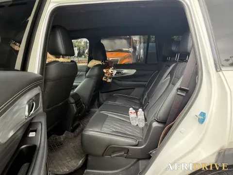2022 GAC Trumpchi GS8 3