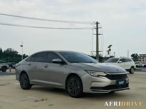 2021 DongFeng Aeolus YiXuan MAX 3
