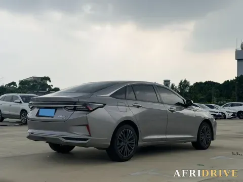 2021 DongFeng Aeolus YiXuan MAX 4