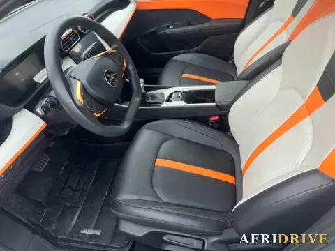 2023 DongFeng Aeolus YiXuan 3