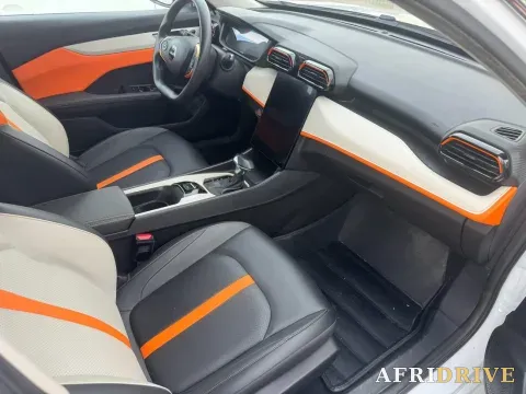 2023 DongFeng Aeolus YiXuan 4