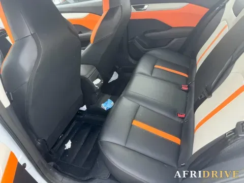 2023 DongFeng Aeolus YiXuan 5