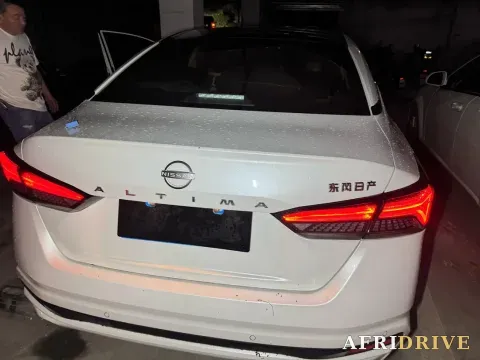 2022 Nissan Teana 6