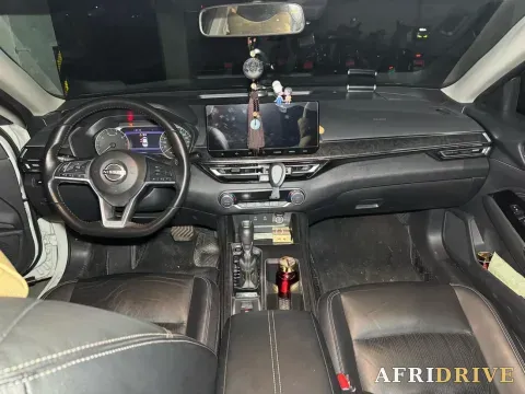 2022 Nissan Teana 8