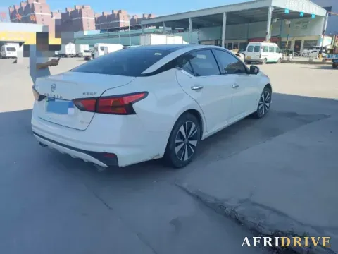 2021 Nissan Teana 2