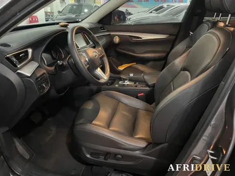 2018 Infiniti QX30 5