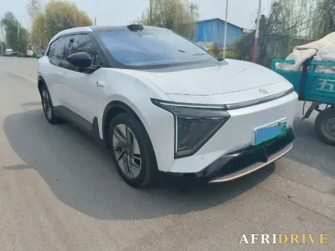 2023 HiPhi Y 5
