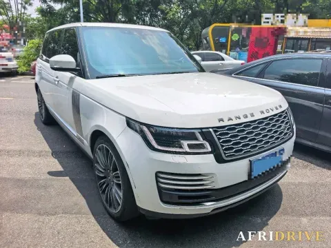 2021 Land Rover Range Rover 2