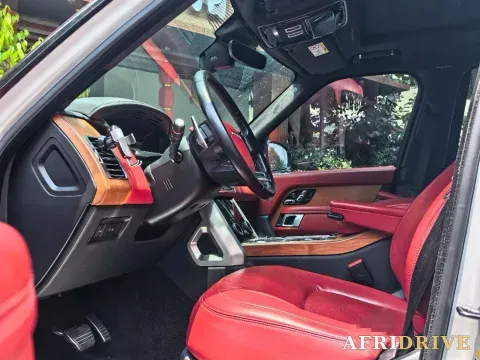 2021 Land Rover Range Rover 3