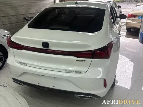 2022 ChangAn Eado 5