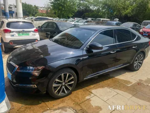 2025 Skoda Superb