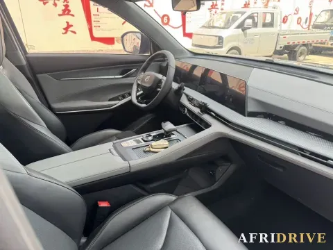 2023 ChangAn CS75 Plus 4