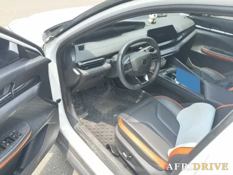 2023 ChangAn UNI-V 9