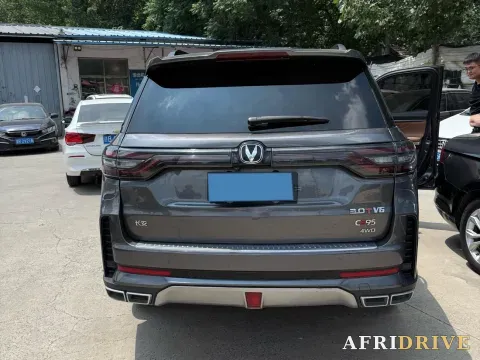 2023 ChangAn CS95 4