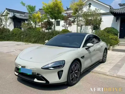 2024 MI SU7