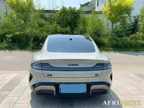 2024 MI SU7 2