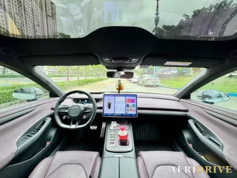 2024 MI SU7 6