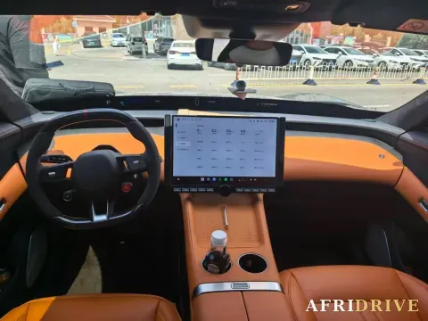 2025 MI YU7 4