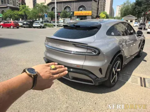2025 MI YU7 6