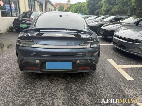 2024 MI SU7 8
