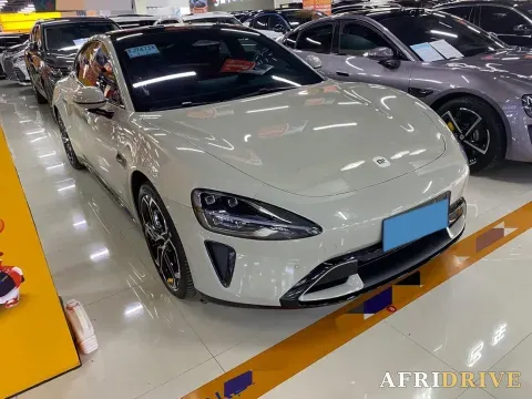 2024 MI SU7 2