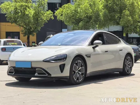 2024 MI SU7