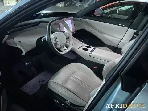 2025 MI YU7 3