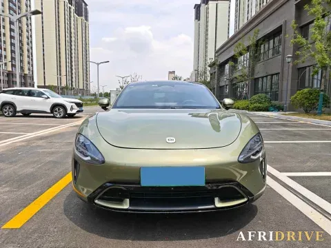 2024 MI SU7 2
