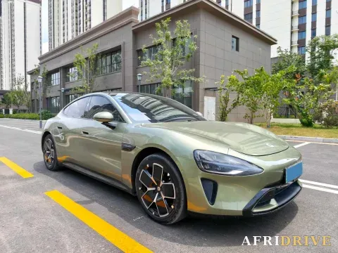 2024 MI SU7 3