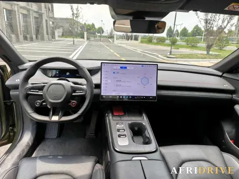 2024 MI SU7 8