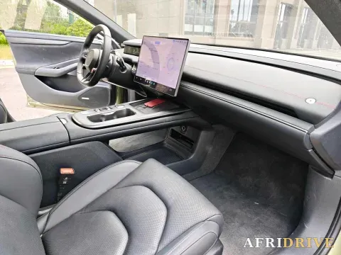 2024 MI SU7 10