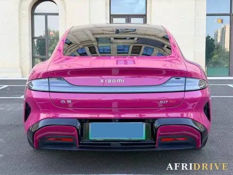 2024 MI SU7 8