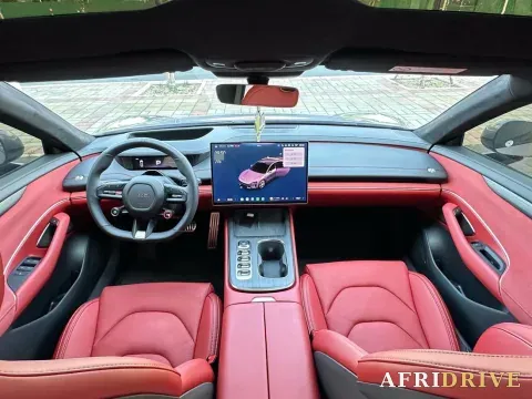 2024 MI SU7 6