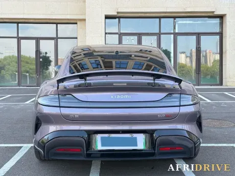 2024 MI SU7 8