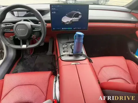 2024 MI SU7 5